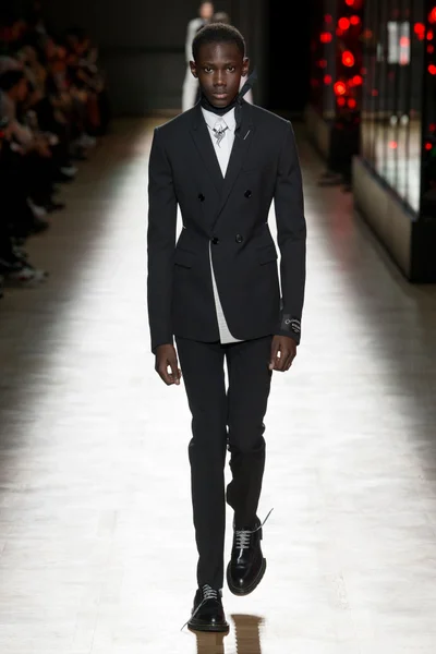 Look 6
